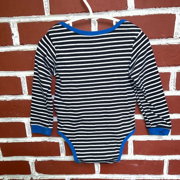 Gagou Tagou | black and white striped onesie with blue dog | size 24m - Picture 2 of 5